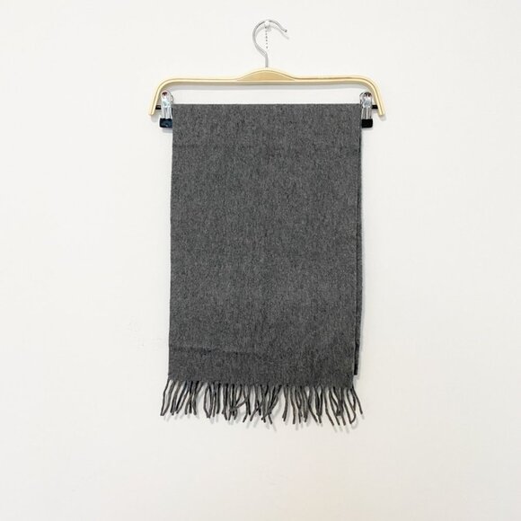 Begg of Ayr Gray Wool Fringe Scarf - Picture 1 of 4